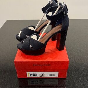 Donald J. Pliner Made in Spain Platform Indigo Denim Leather Lined Sandals